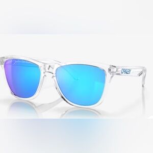 Oakley Frogskins Prizm Sapphire Lenses, 
Crystal Clear Frame